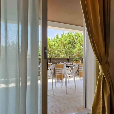 Bright With Terrace And Ocean View 아파트 *