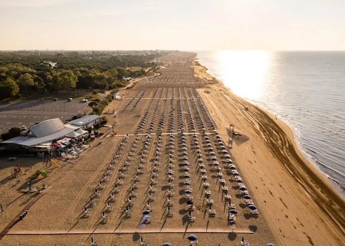 Bright With Terrace And Ocean View Lejlighed Bibione