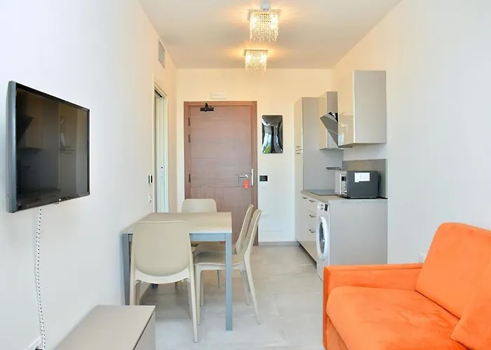 Bright With Terrace And Ocean View Apartment *